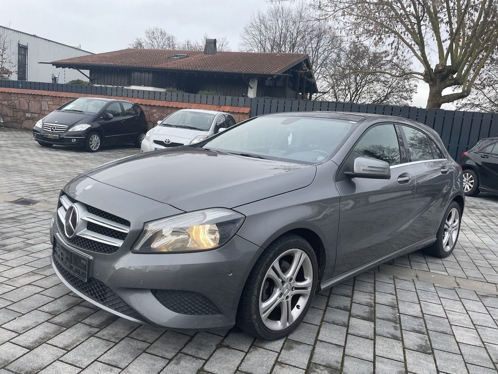 Bild des Angebotes Mercedes-Benz A 180 BlueEfficiency PANORAMA | NAVI | RFK | SHZ