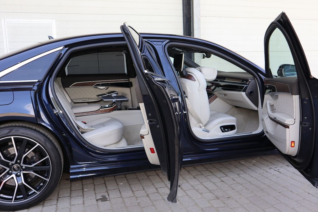 Bild des Angebotes Audi A8L 50 TDI lang exclusive *VOLLLEDER BEIGE*/RUHE