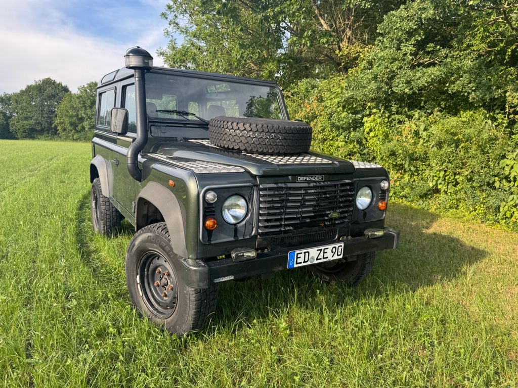 Bild des Angebotes Land Rover Defender 90 Td5
