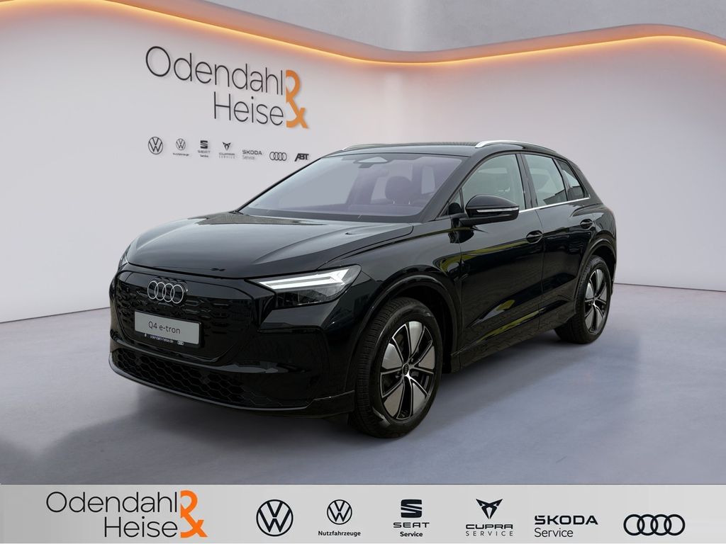 Audi Q4 SUV e-tron performance 210 kW Navi