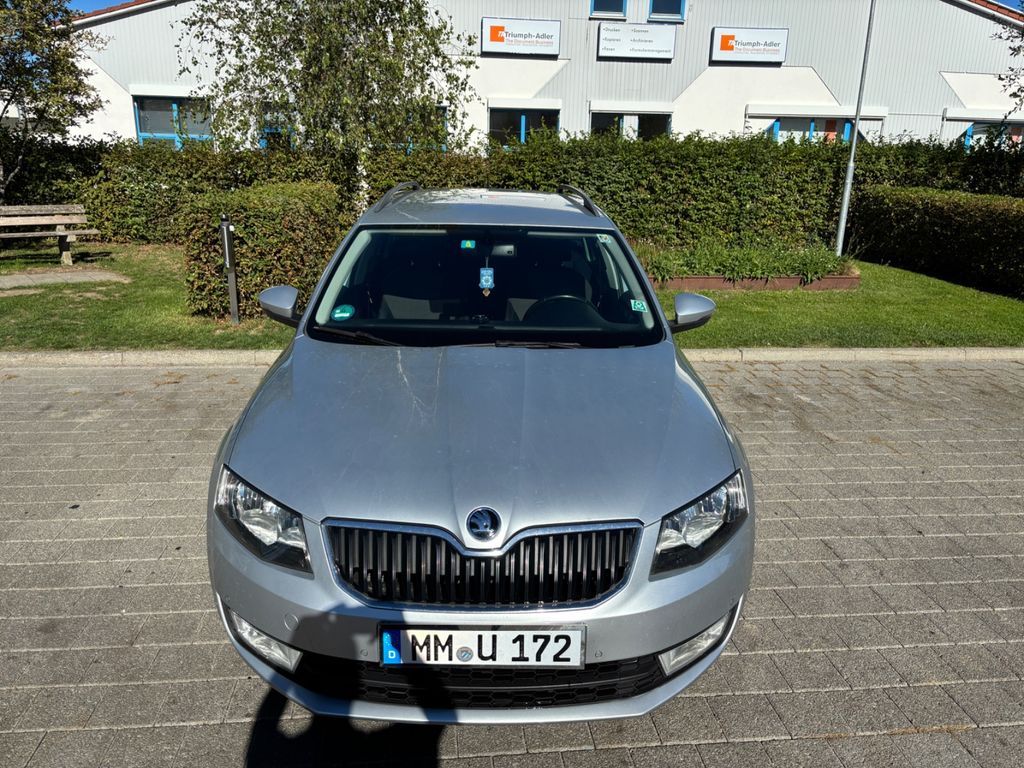 Skoda Octavia 1.6 TDI Ambition Combi Ambition