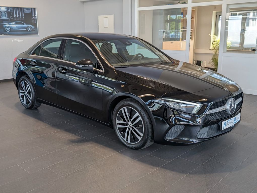 Bild des Angebotes Mercedes-Benz A220d Limousine Progressive*Aut.*LED*KAM*Sitzhzg