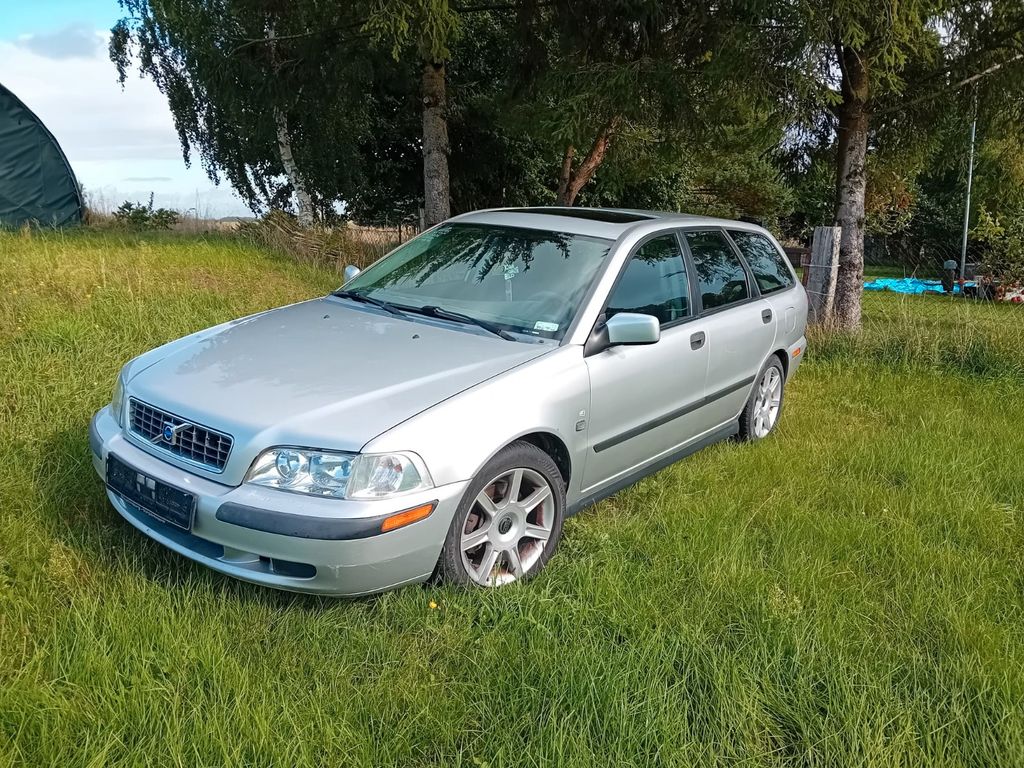 Volvo V40 Classic Limited Edition 1.9D Sport Class...