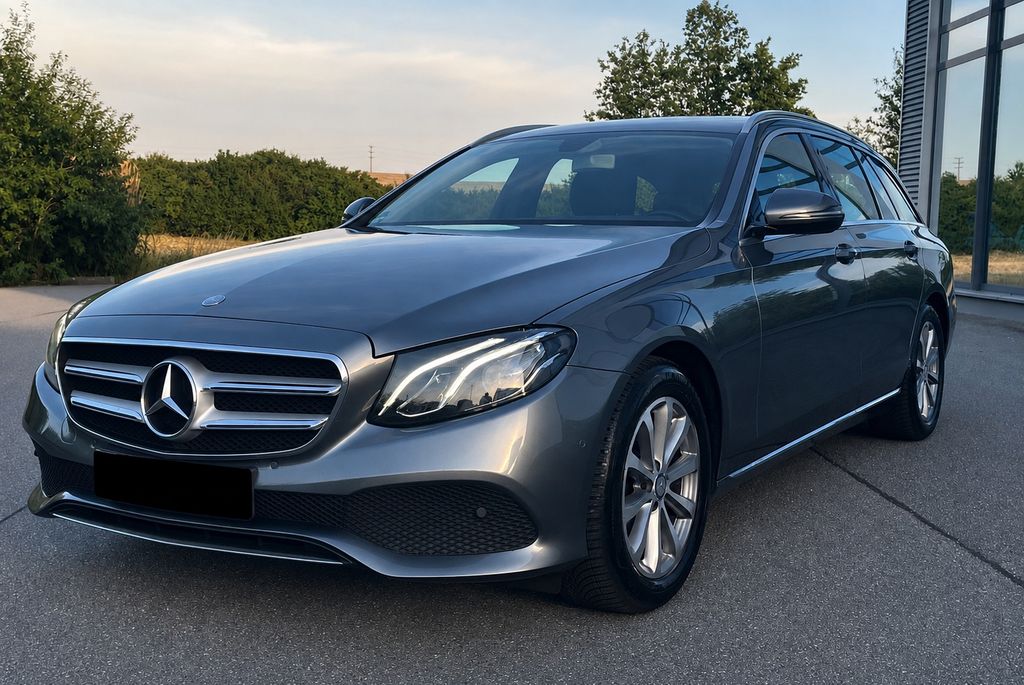 Bild des Angebotes Mercedes-Benz E 200d T Avantgarde  TÜV Neu Service Neu