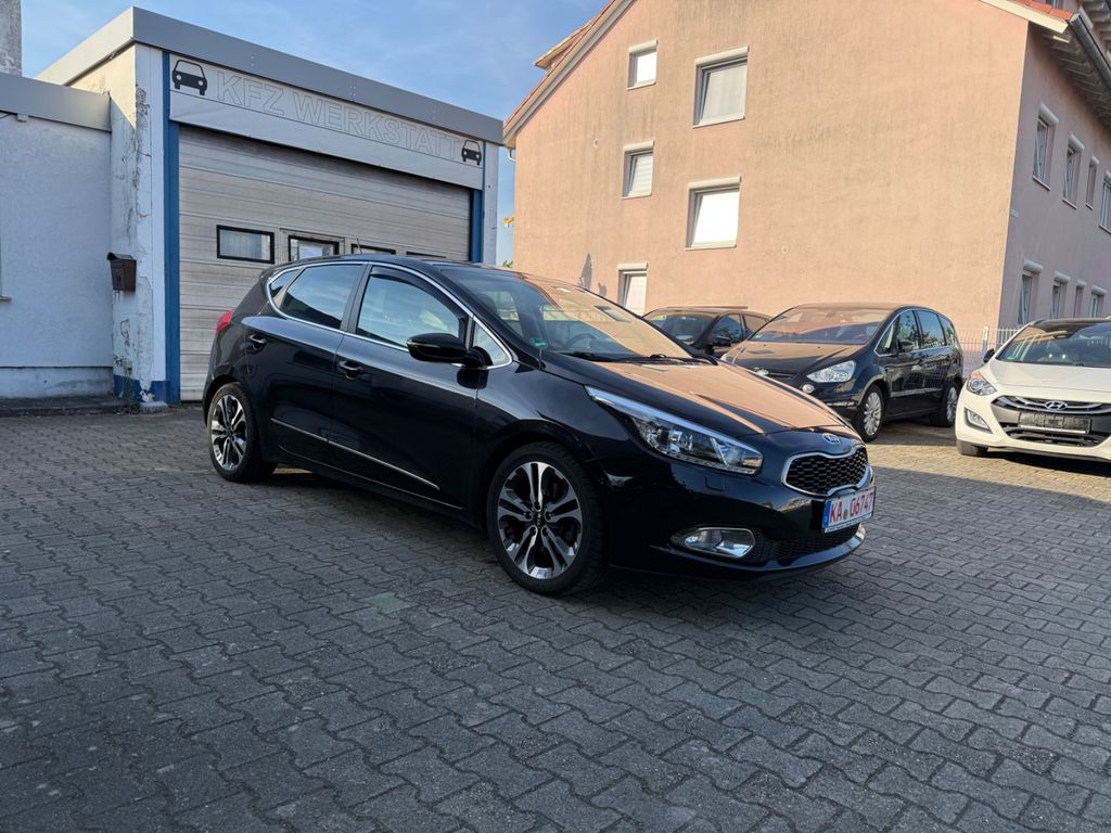 Bild des Angebotes Kia Ceed Platinum Edition Top Ausstattung +Gepflegt