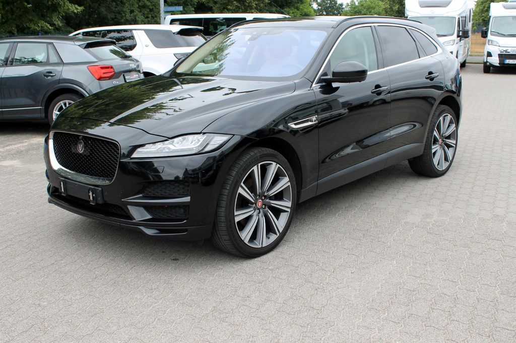 Bild des Angebotes Jaguar F-Pace Prestige AWD ACC,Pano,Sound,8-fach,2x22"