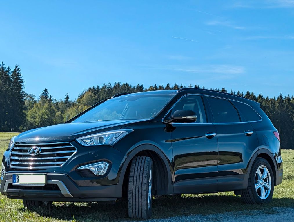 Bild des Angebotes Hyundai Grand Santa Fe 2.2 CRDi Style 4WD Automatik ...
