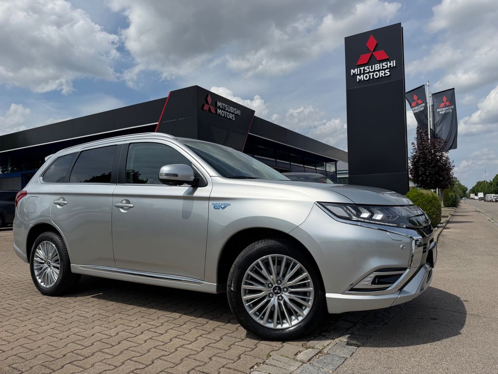 Bild des Angebotes Mitsubishi Outlander PHEV Plus 4WD mit Fahrassis.paket AHK