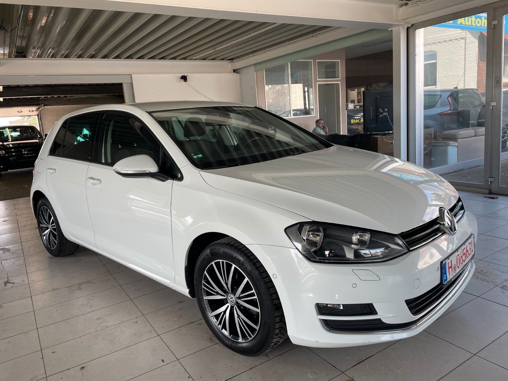 Volkswagen Golf VII Lim. Allstar BMT