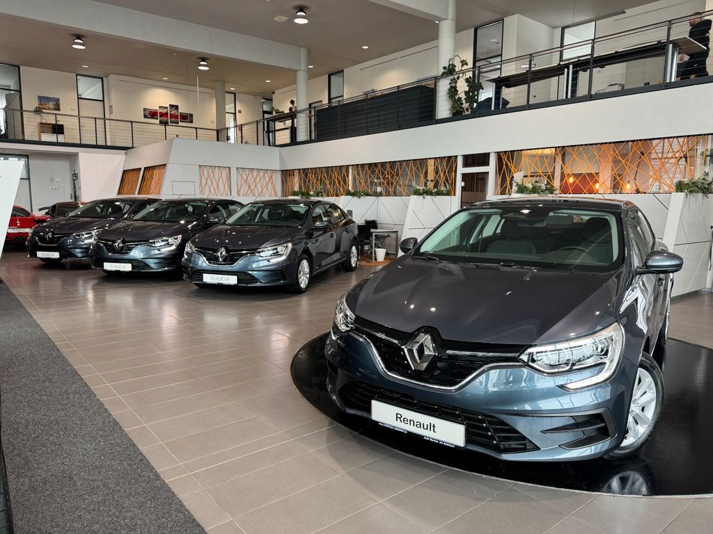 Renault Megane 1.3 TCe EDC Navi SmartphoneInt. Kamera
