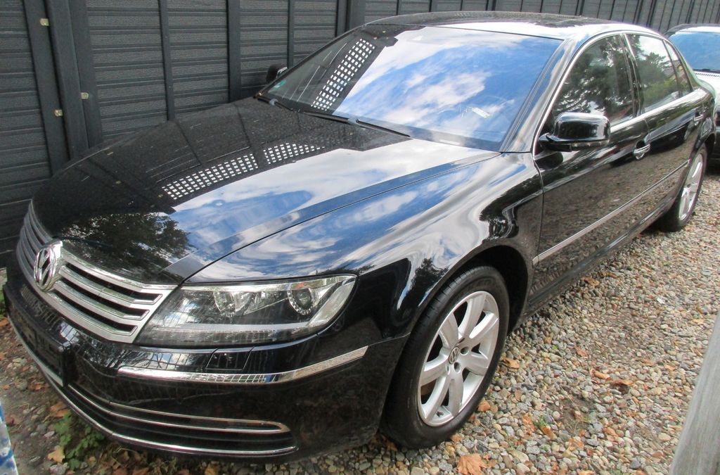 Volkswagen Phaeton V8 4Motion lang