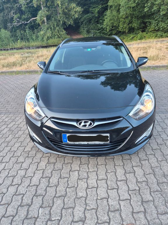 Bild des Angebotes Hyundai i40 cw 1.7 CRDi Style 100kW Automatik Style