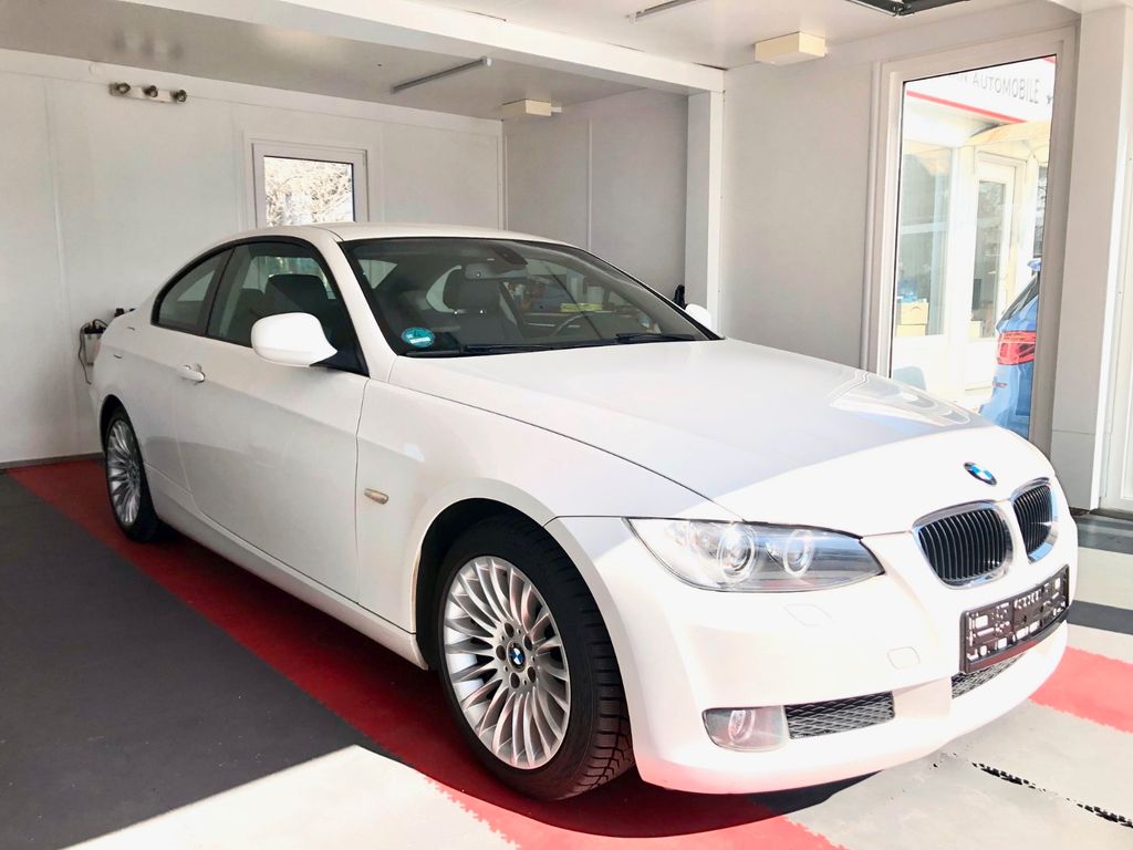Bild des Angebotes BMW 320i Coupe *Guter Zustand*