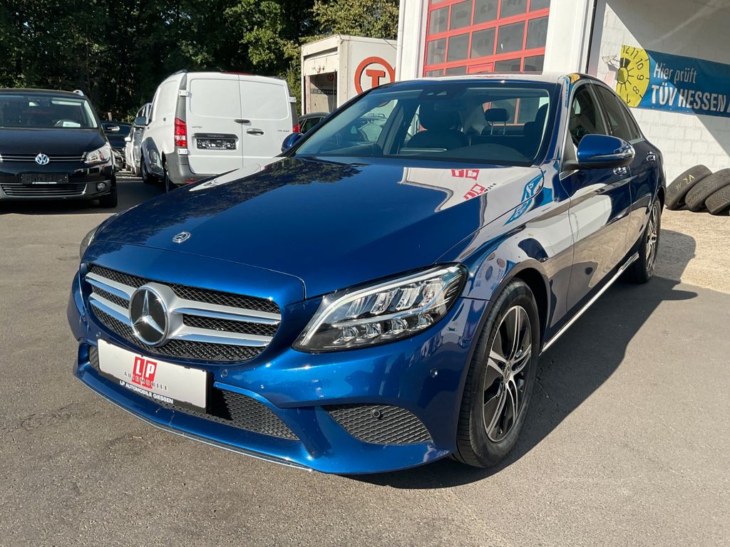Bild des Angebotes Mercedes-Benz C 180 C Avantgarde  LED  Navi Kamera PDC ACC