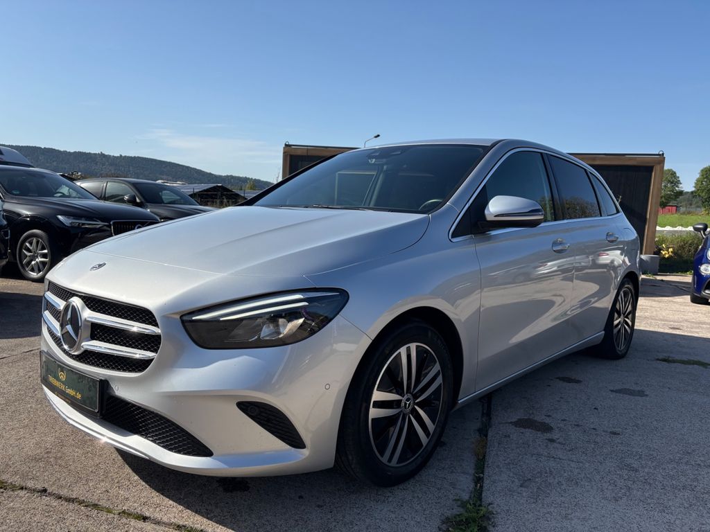 Bild des Angebotes Mercedes-Benz B 220d Automatik LED Navi Leder Kamera DAB