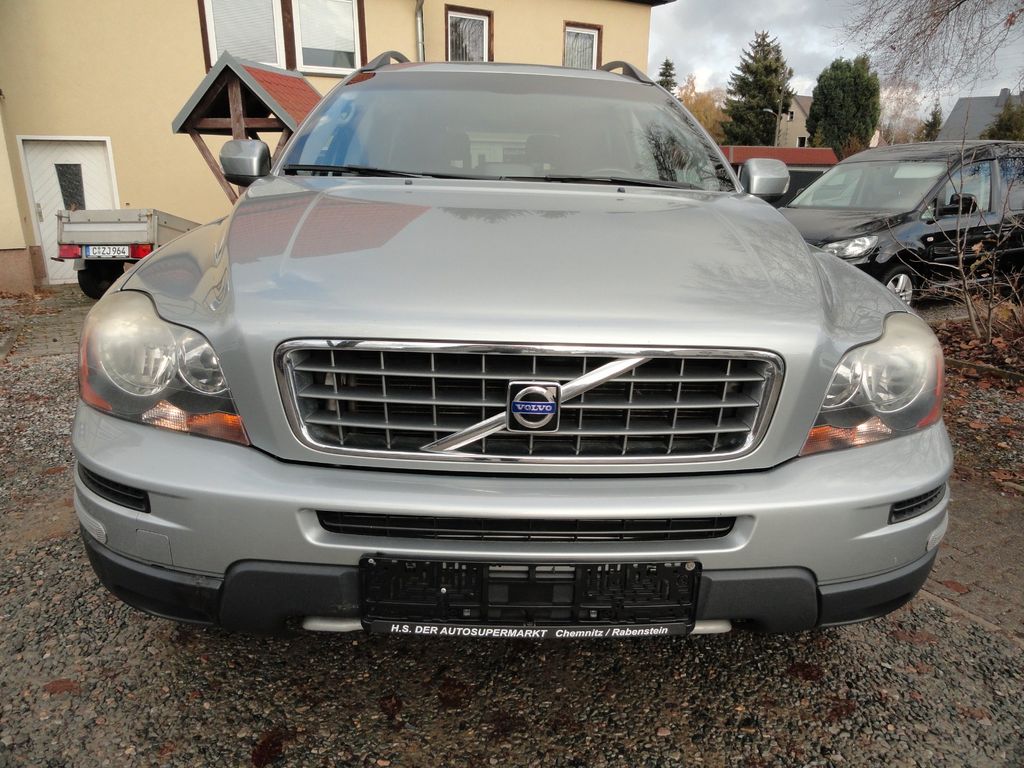 Bild des Angebotes Volvo XC90 D5 Momentum 7-Sitzer AWD/Navi/Leder/AHK