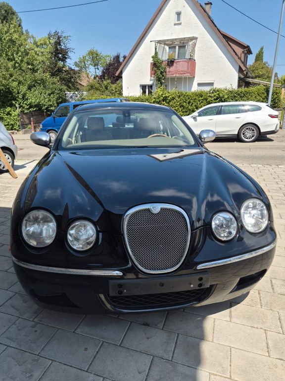 Jaguar S-Type 2.7 Liter V6 Diesel Executive Executive