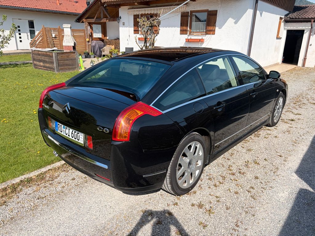 Bild des Angebotes Citroën C6 V6 HDi 205 Biturbo FAP Exclusive Exclusive