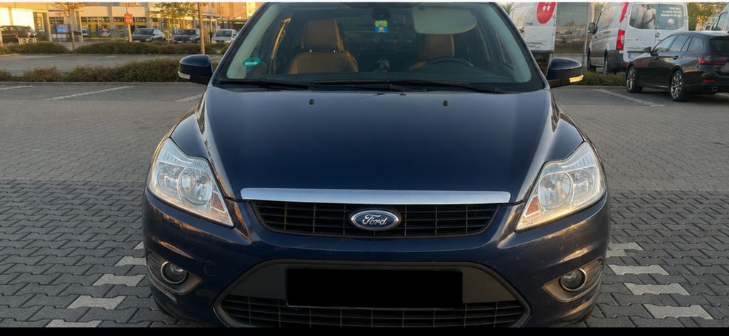 Bild des Angebotes Ford Focus 1,6 Viva Blau Viva