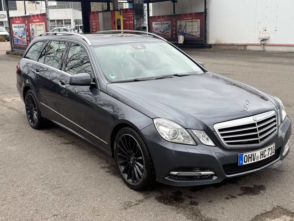 Bild des Angebotes Mercedes-Benz E 220 CDI T AVANTGARDE // AHK // HU 05/2028