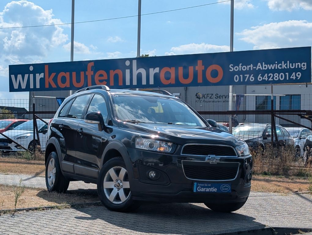 Bild des Angebotes Chevrolet Captiva 2.2 D LT 2WD*7-SITZE*TEMPOMAT*AHK*PDC !!