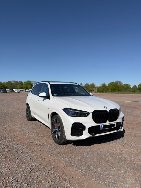 Bild des Angebotes BMW X5 30d M-Paket | 360 | Pano | HUD | ACC | AHK