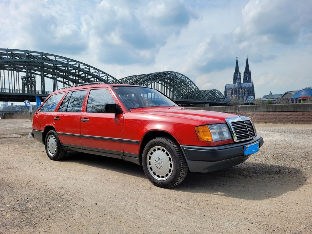 Mercedes-Benz W124 Kombi mit H-Kennzeichen
