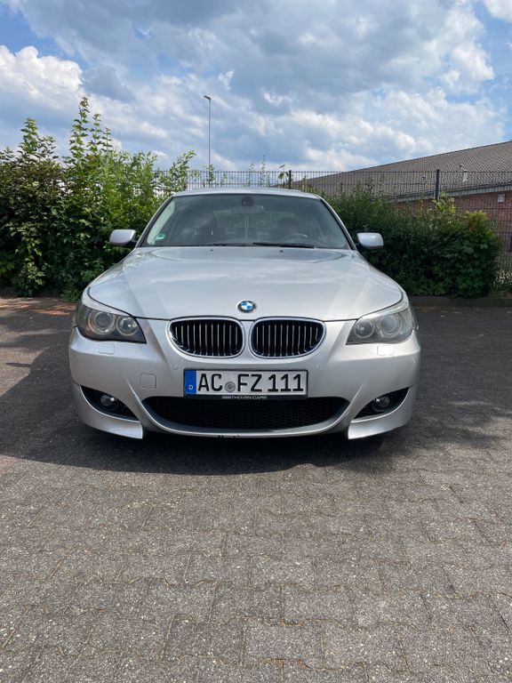 Bild des Angebotes BMW 525d A -