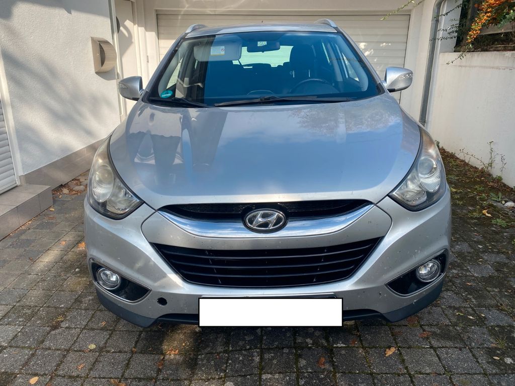 Bild des Angebotes Hyundai ix35 TUCSON 2.0 CRDi/ALLRAD/AHK/KLIMA/PDC