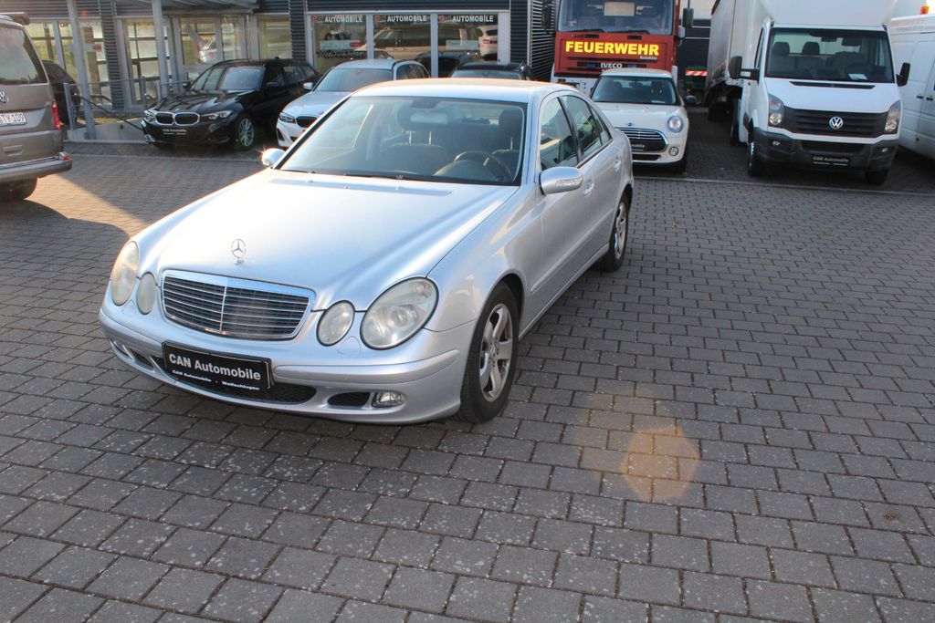 Bild des Angebotes Mercedes-Benz E 200 CDI Limousine Autom. ohne Rost