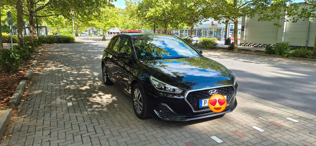 Bild des Angebotes Hyundai i30 1.4 YES! YES!