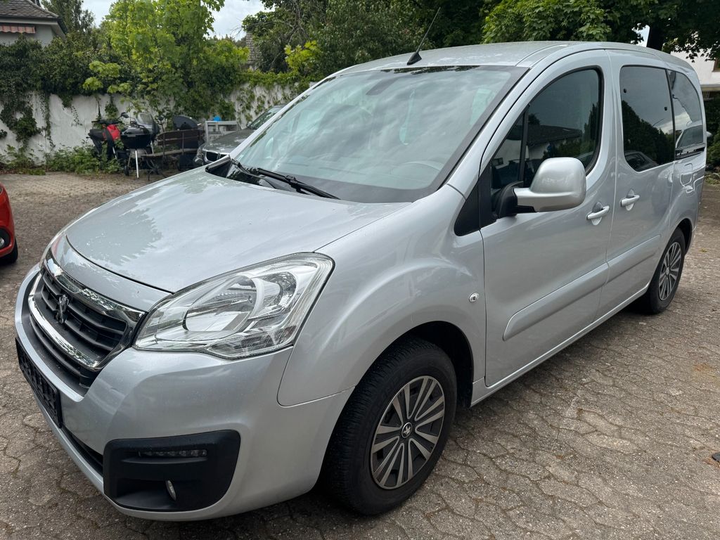 Bild des Angebotes Peugeot Partner Tepee 1.6 HDI 1.Hand Klima AHK Tempomat
