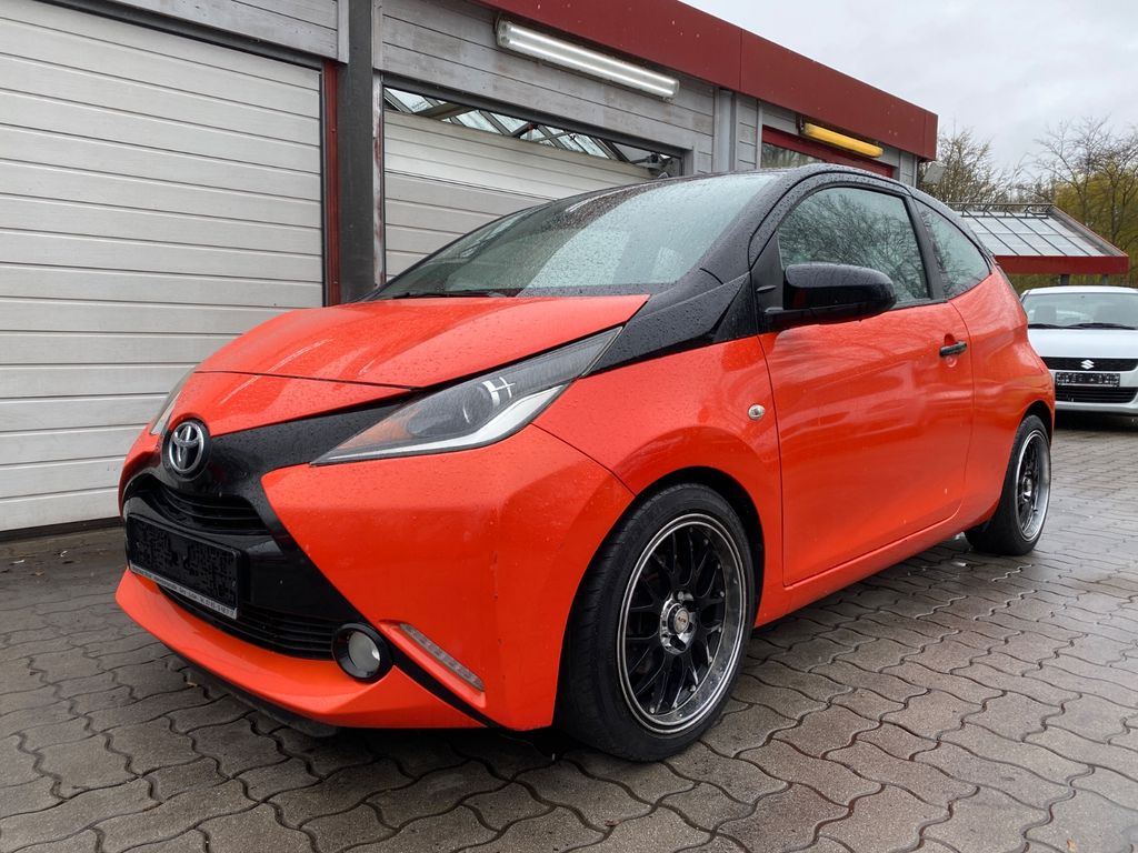 Bild des Angebotes Toyota Aygo AYGO x-cite Klima Sitzheizg Tempom MFLR