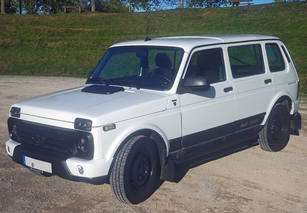 Bild des Angebotes Lada Niva Legend Urban 5-Türer mit Autogasanlage