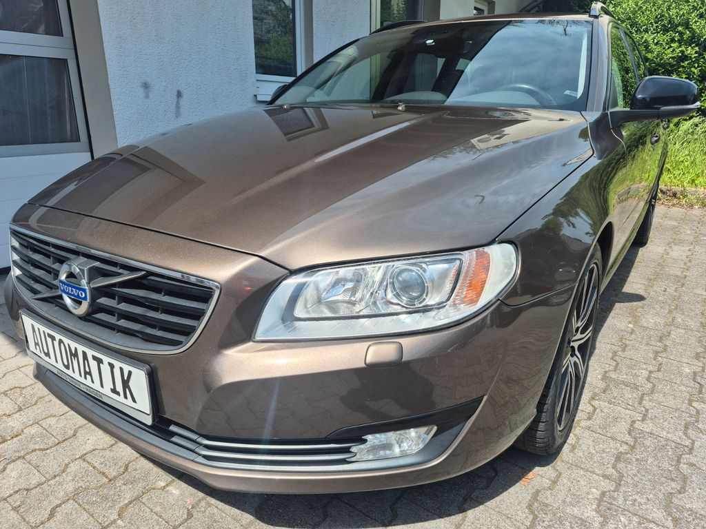 Bild des Angebotes Volvo V70 D4 Black Edition Geartronic Standheizung
