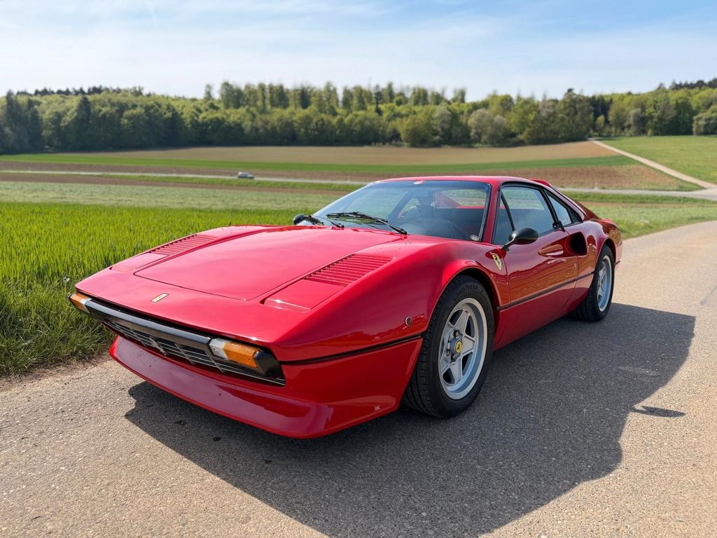 Bild des Angebotes Ferrari 308 GTB deutsch Daytona Vergaser Motor Revision