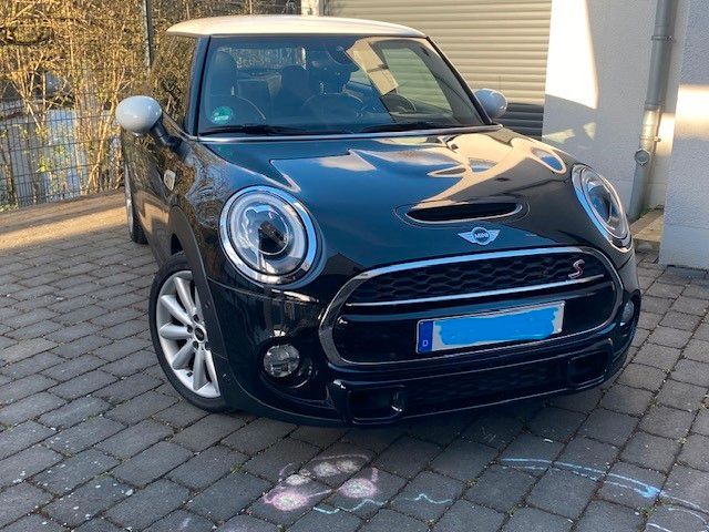 Bild des Angebotes MINI Cooper S / Leder / Automatik / Navi / Head up