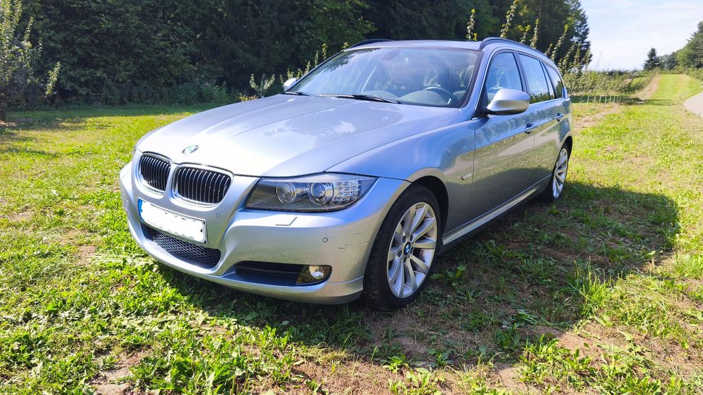 Bild des Angebotes BMW 325d Touring E91 LCI | Automatik | Panorama