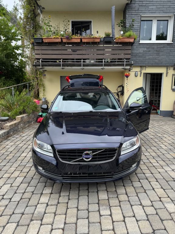 Volvo V70 D3 Momentum Geartronic Momentum