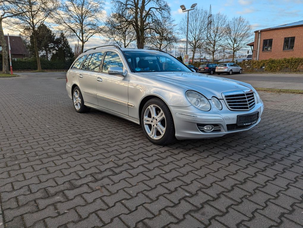 Bild des Angebotes Mercedes-Benz E 220 T-Modell E 220 T CDI Avantgarde