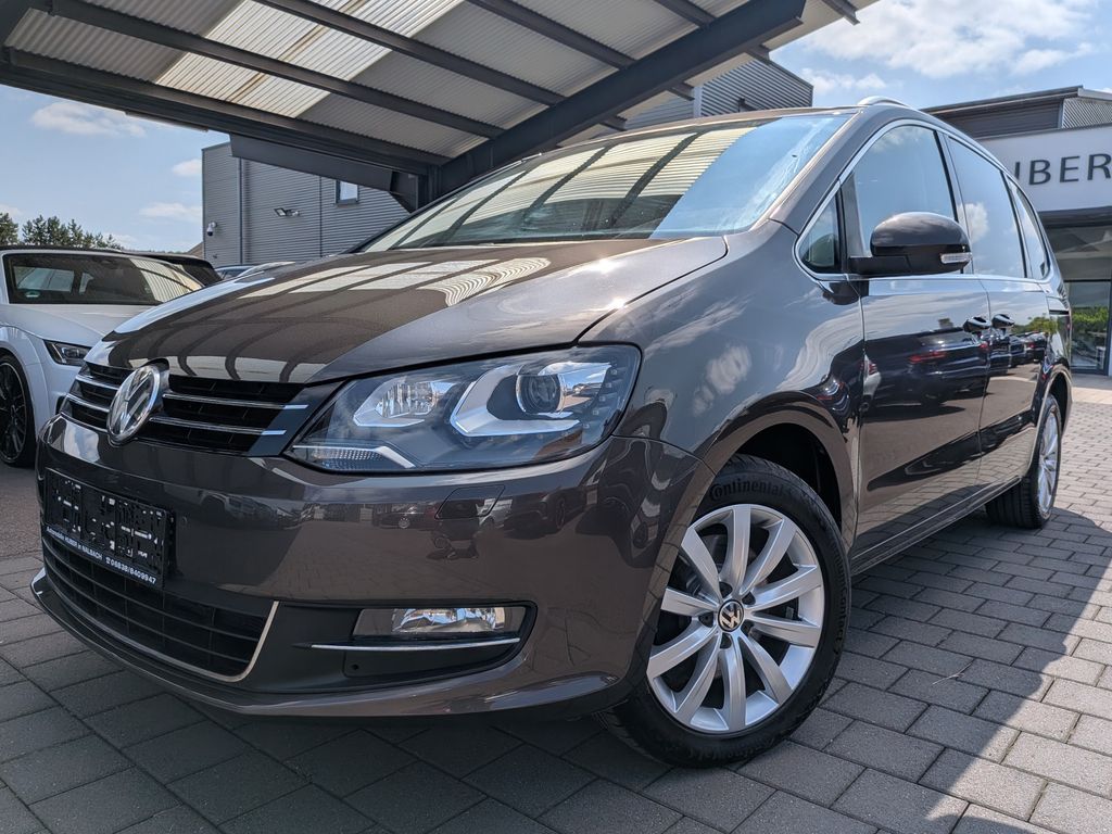 Bild des Angebotes Volkswagen Sharan 4Motion Leder Navi Keyless Kamera 7-Sitze