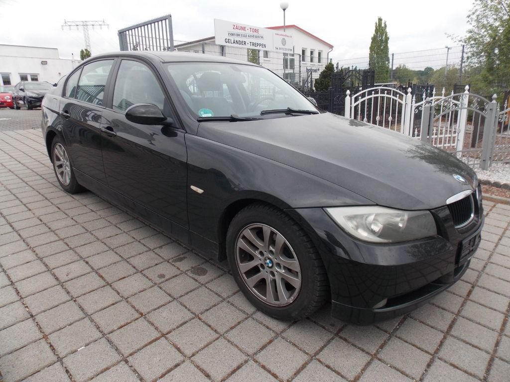 Bild des Angebotes BMW 320 3 Limousine 320i Automatik