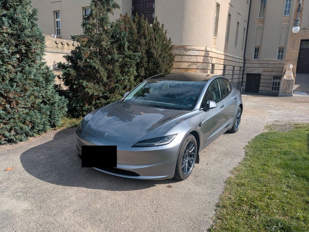 Bild des Angebotes Tesla Model 3 Highland Long Range AWD | AHK | 1. Hand