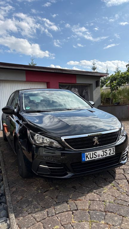 Bild des Angebotes Peugeot 308 PureTech 130 Active Active