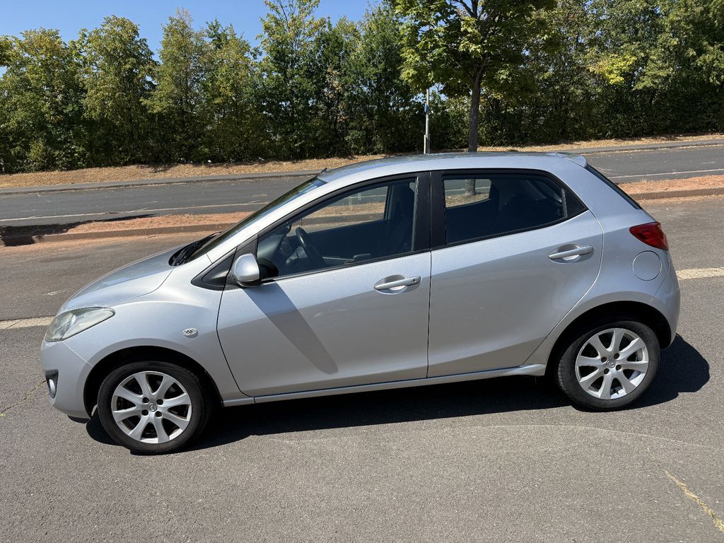 Bild des Angebotes Mazda 75 PS | TÜV 08/27 | Klima | Sitzheizung | LED