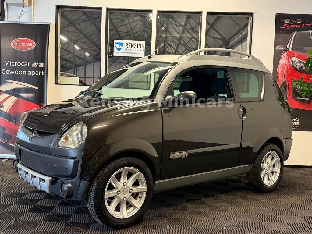 Bild des Angebotes Aixam Crossline XXL Black Mopedauto Microcar 45 KM
