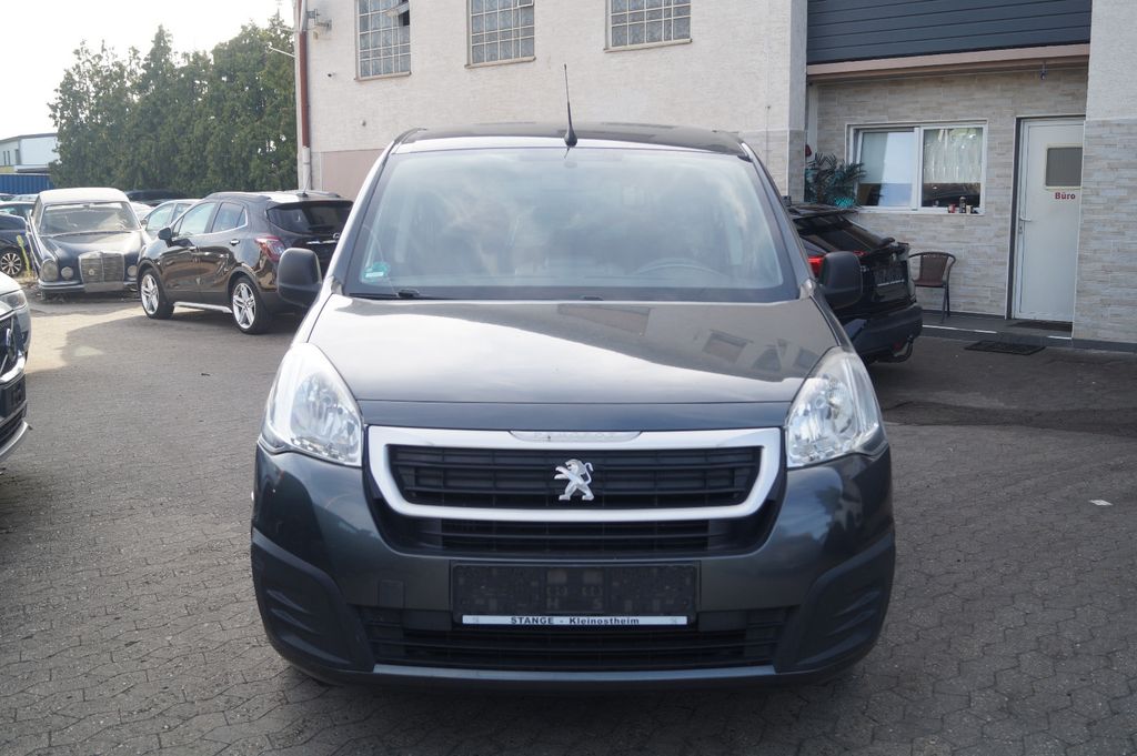 Bild des Angebotes Peugeot Partner Tepee Active Navi PDC Tempomat