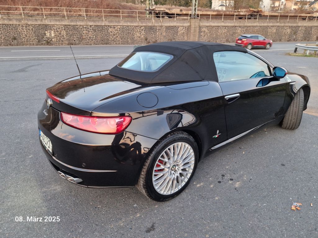 Bild des Angebotes Alfa Romeo Spider
