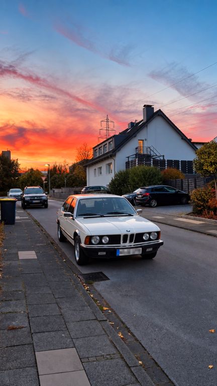 Bild des Angebotes BMW 732i