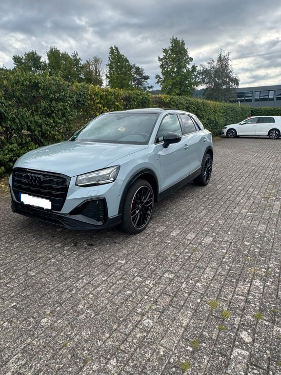 Bild des Angebotes Audi Q2 35 TFSI S tronic 2x S-Line Edition One Black